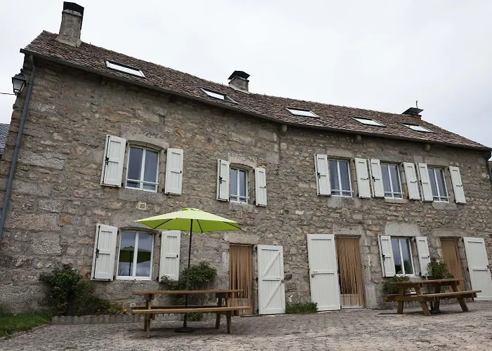Le Gevaudan, 6/7 Personnes Au Bacon * Le Bacon