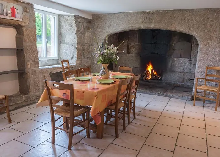 Le Gevaudan, 6/7 Personnes Au Bacon Ferienhaus Le Bacon